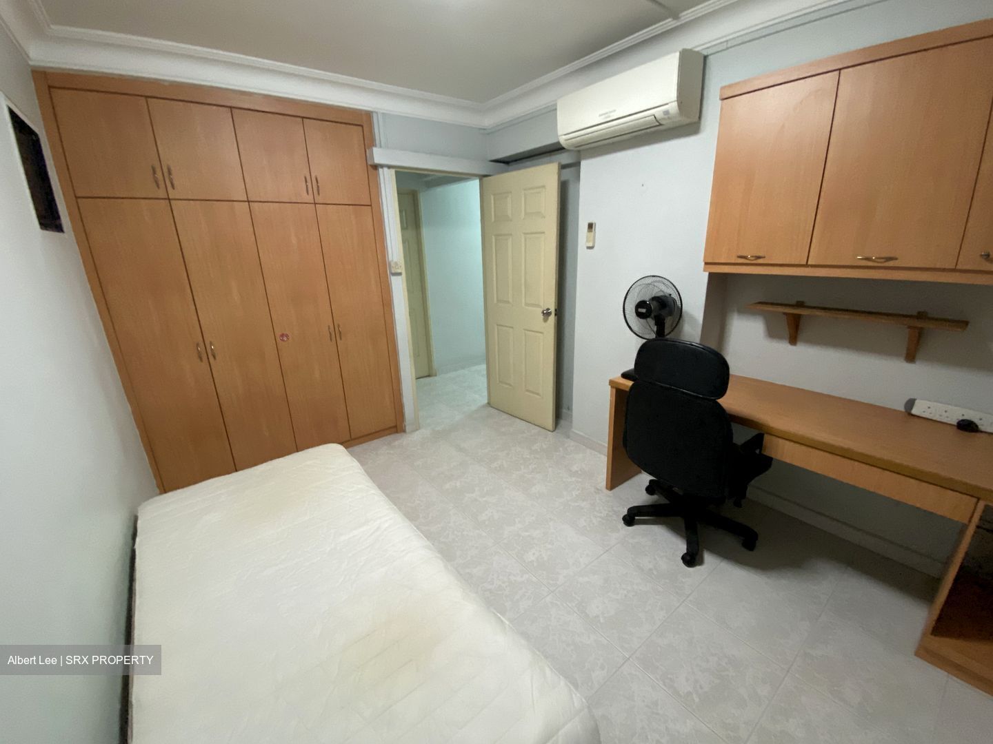 Blk 836 Hougang Central (Hougang), HDB 5 Rooms #450395931